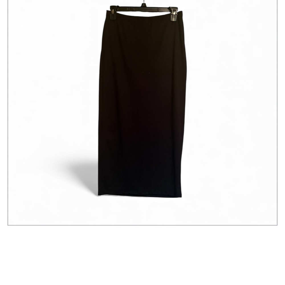 Chic Black Maxi Skirt